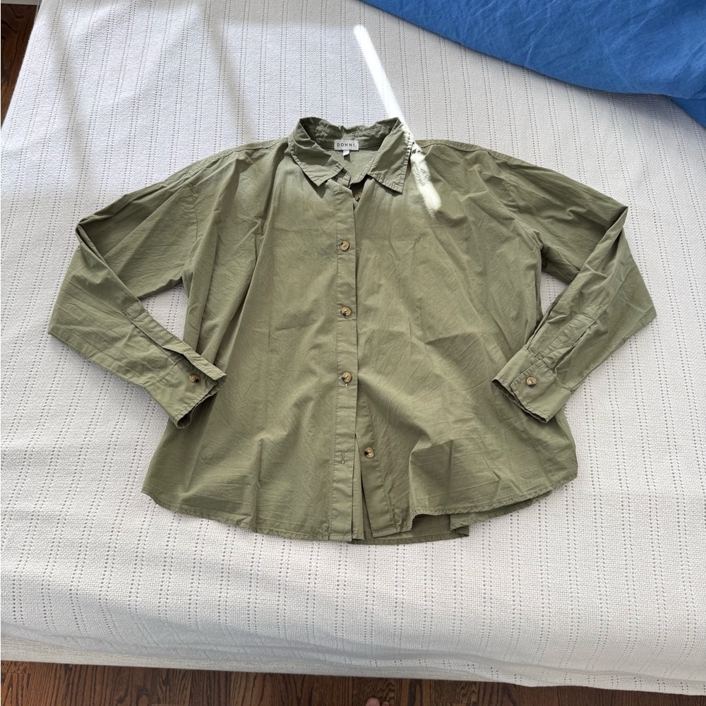 Donni Olive Green Button-Up Shirt - size S